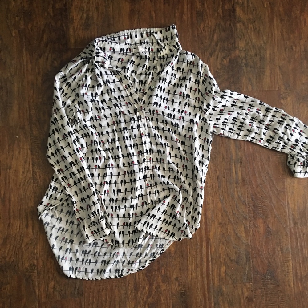 Jane and Delancey high low button down